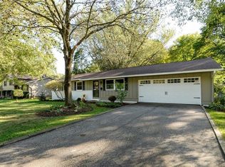 530 Beryl Dr, Kent, OH 44240