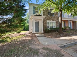 516 Walnut Woods Dr, Morrisville, NC 27560