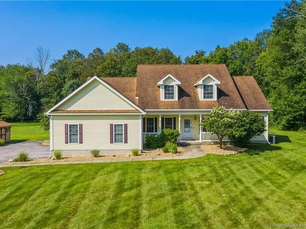 104 Meadow Ridge Drive, Lebanon, CT 06249