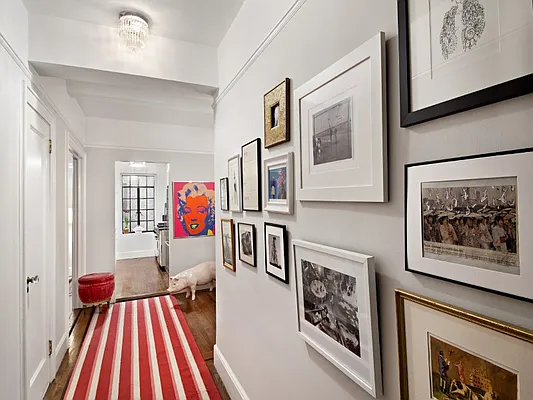 Sold by Sotheby's International Realty | media 5