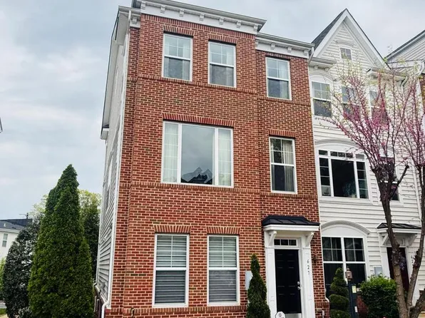 627 Ava Cir NE, Washington, DC 20017