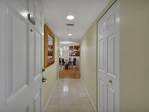 3rd image of 2967 S Atlantic Ave APT 304
