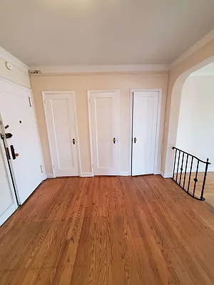 Rented by Contact Realty | media 49