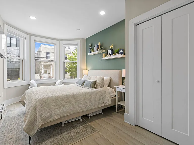 101 Zabriskie St #1 — Photo 8