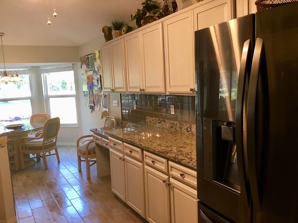 LG black stainless package