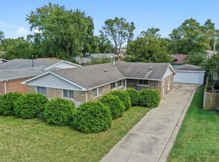 15215 Hamlin Ave, Midlothian, IL 60445