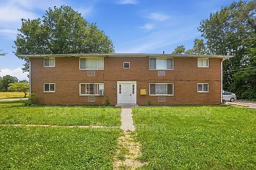 281 S Napoleon Ave #B Photo 1