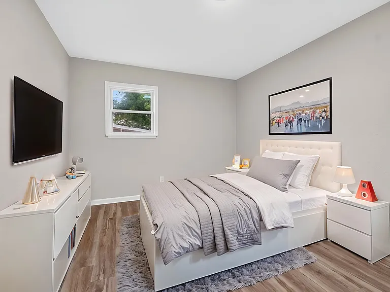 121 Sunglow Dr — Photo 11