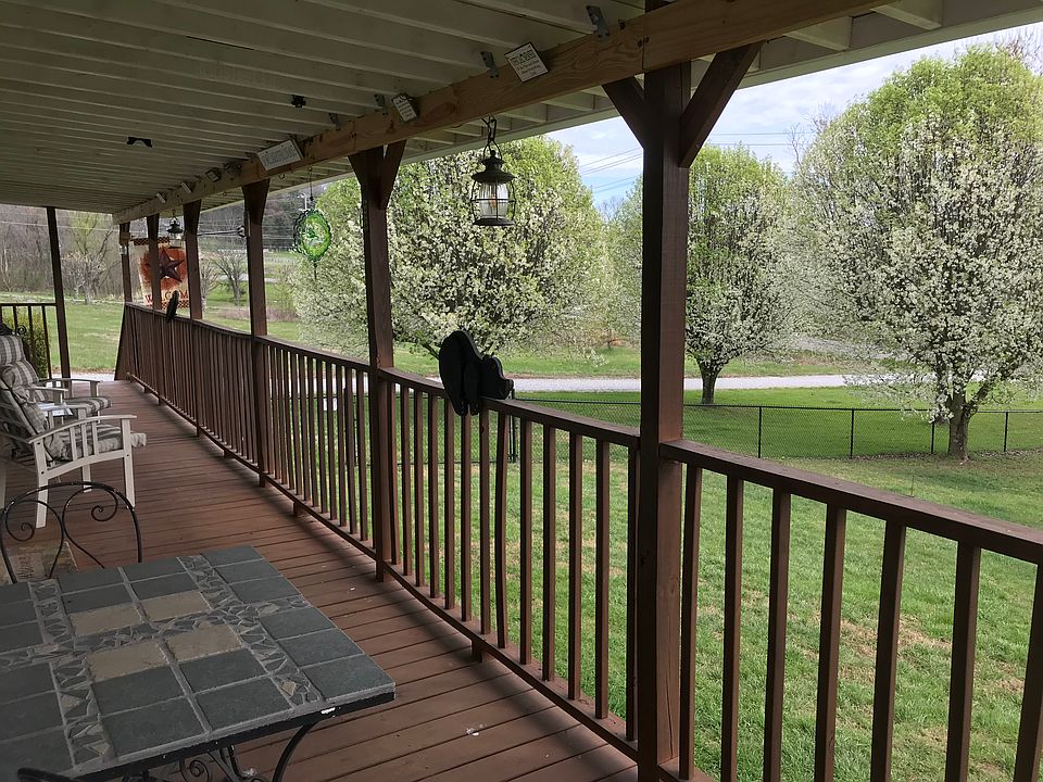 2nd image of 10631 Old Rutledge Pike