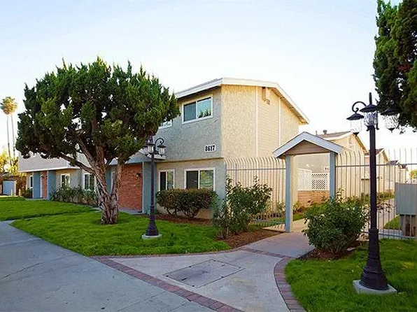 8627 Wilbur Ave, Northridge, CA 91324