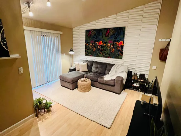 470 E 56th Ave #5-D, Anchorage, AK 99518