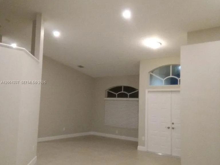9367 Lake Serena Dr — Photo 5