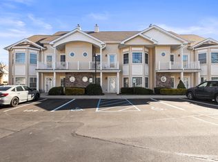 121 Autumn Dr, Plainview, NY 11803