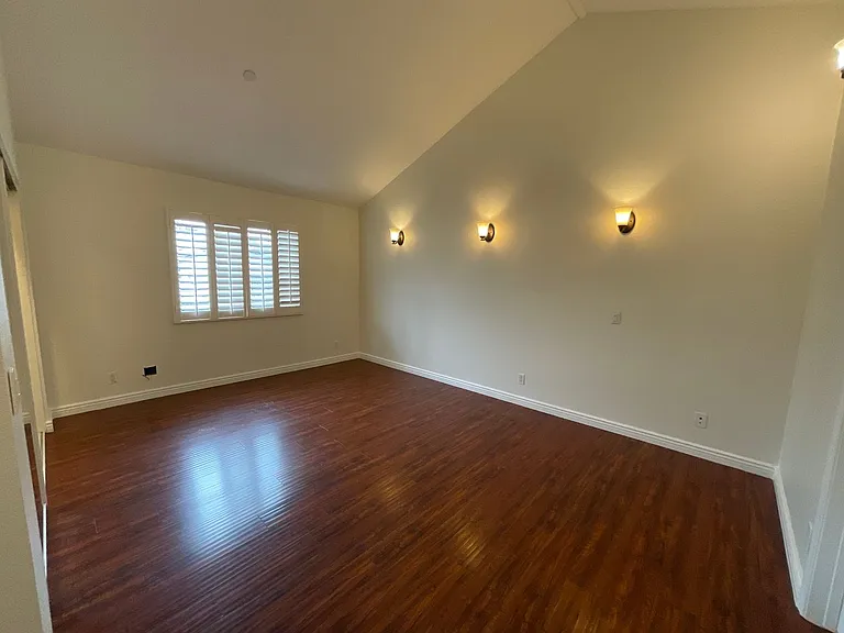 626 Lake St #54 — Photo 17