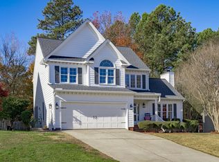 415 Satinwood Dr, Apex, NC 27502