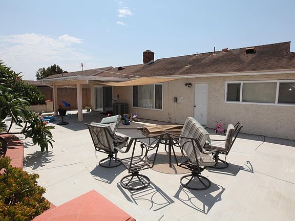2nd image of 9211 Dickens Cir