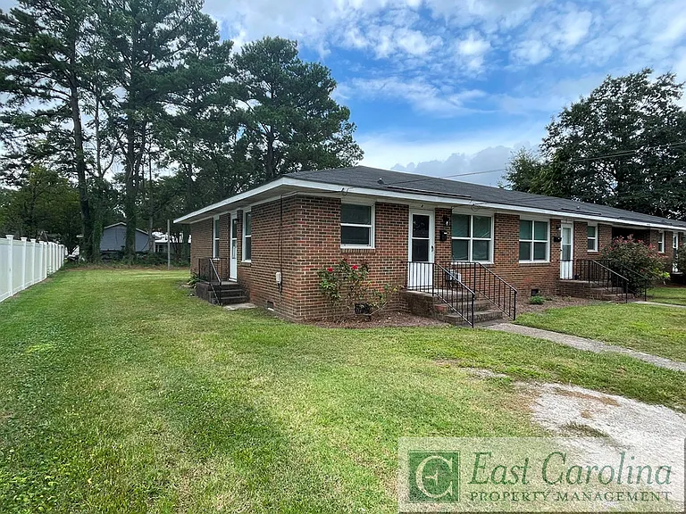 4148 Lee St #A — Photo 24