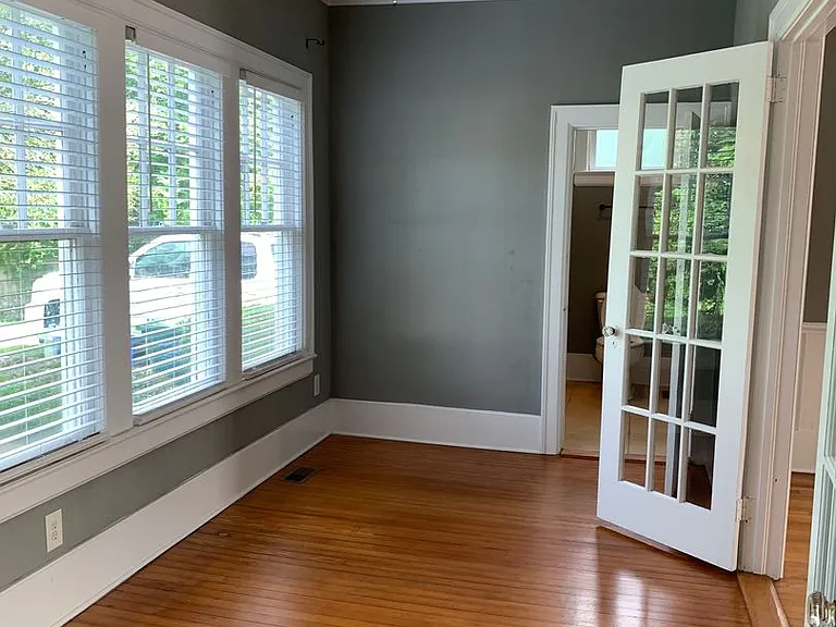 23 Colonial Dr — Photo 21
