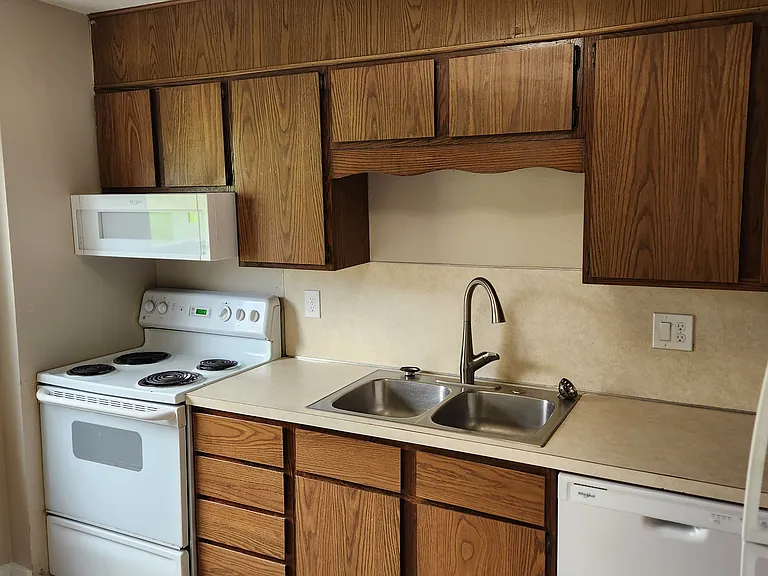 3130 Blue Rock Rd #3 — Photo 15