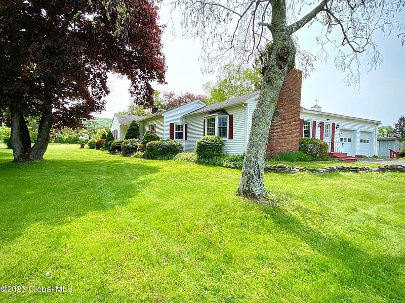 4th image of 186 White Church Road