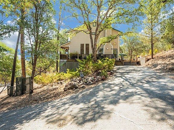 4th image of 11865 Candy Ln