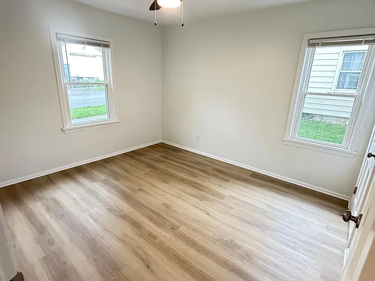 237 Chestnut Blvd #1 — Photo 9