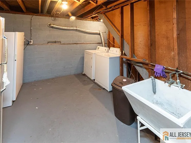 10 Eardley Rd — Photo 25