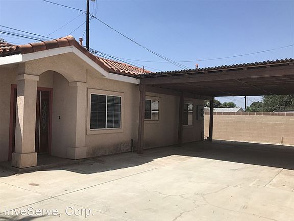 4th image of 15728 Francisquito Ave