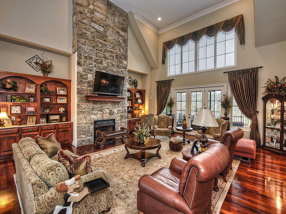 739 Cooks Cove Rdg, Lake Wylie, SC 29710 | Zillow