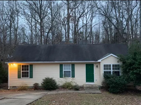 (undisclosed Address), Palmyra, VA 22963