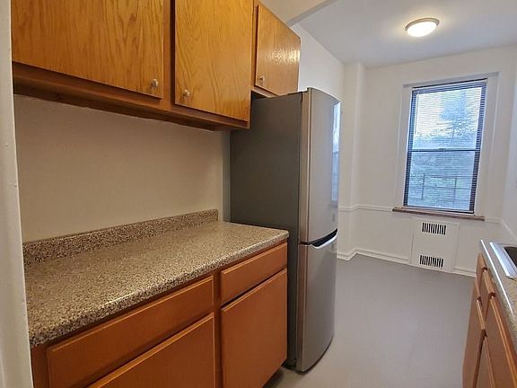 5th image of 41-29 41st St #1F