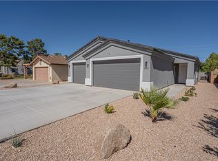 1707 Golden Gate Ave, Kingman, AZ 86401
