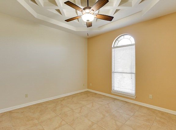 4th image of 1324 La Cantera Ave
