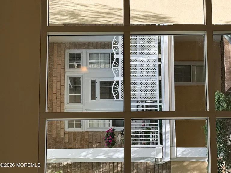700 Ocean Ave #127 — Photo 37