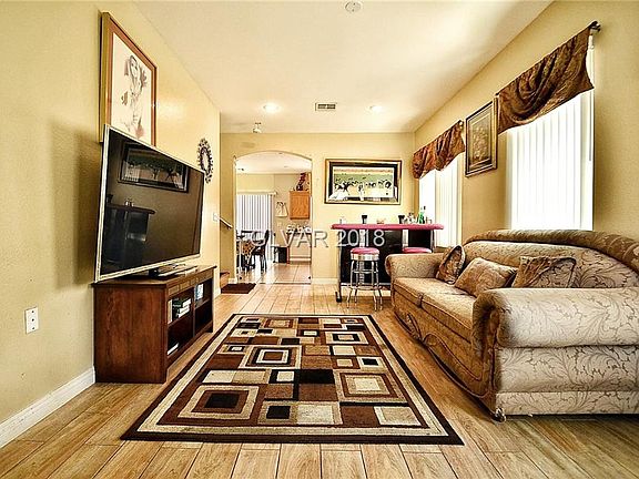 3rd image of 6551 Marco Vista Ave