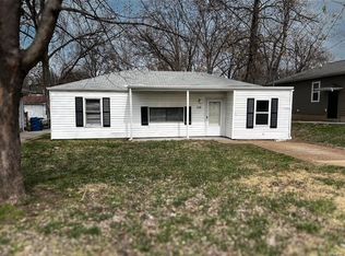 319 Reasor Dr, Saint Louis, MO