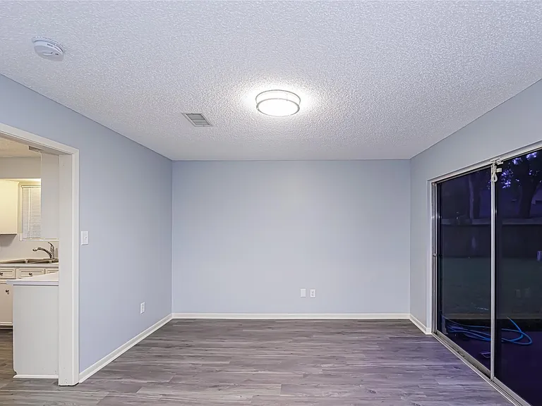 2306 Wallingford Dr — Photo 8
