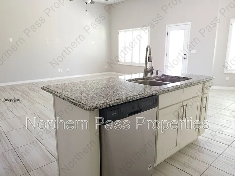 2869 Tierra Garden Dr — Photo 10