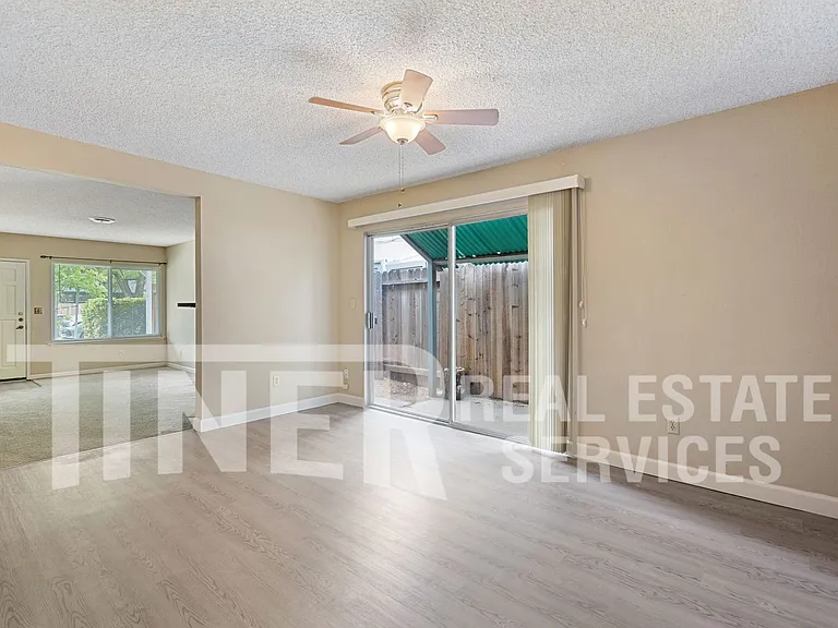 5012 Sunshine Ln — Photo 9