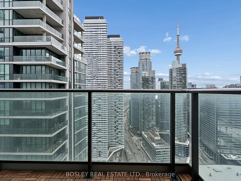 16 Harbour St #4501 — Photo 27