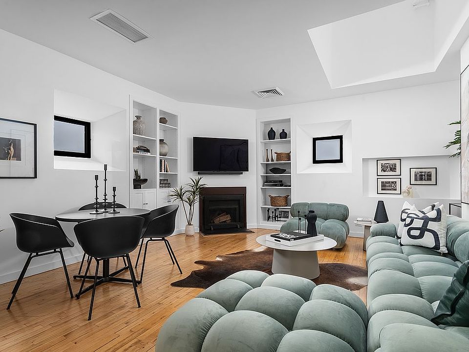 1st image of 205 W 89th St #Penthouse 8