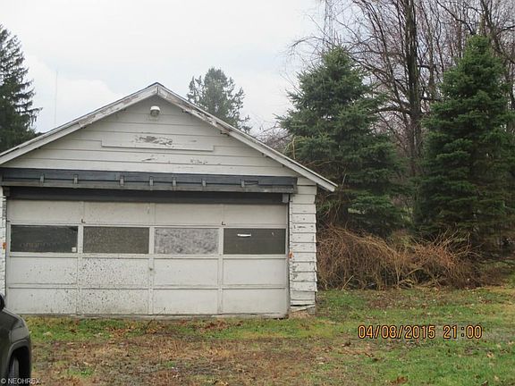 4th image of 8212 Superior St
