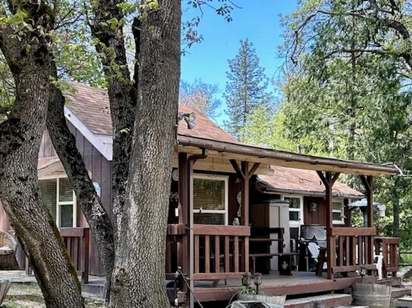 340 Cedar Brook Trail, California Hot Springs, CA 93207