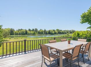 42 Far Pond Rd, Southampton, NY 11968