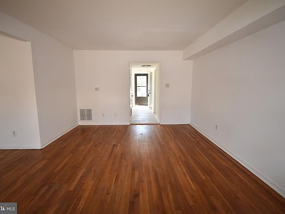 4th image of 8133 Fallow Dr #8-B