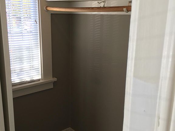 Bedroom Closet (Closet #1)