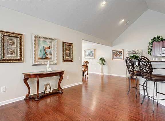 5th image of 4864 Ashleigh Dr