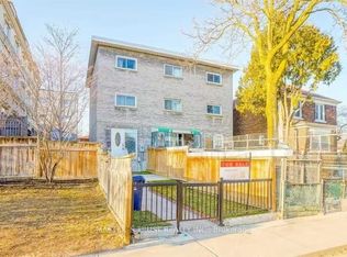 52 Carr St, Toronto, ON M5T 1B7