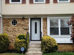 7019 Woodstream Ter, Lanham, MD 20706