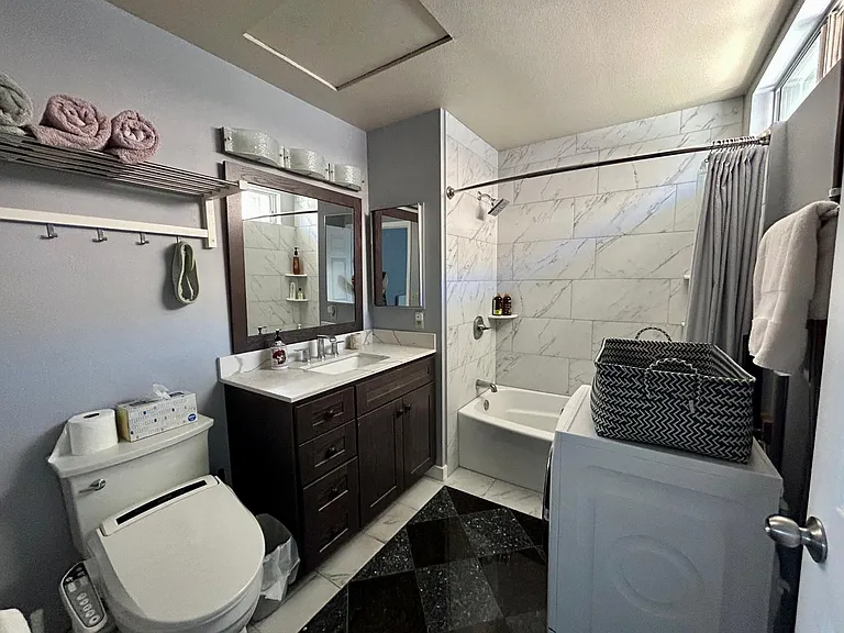 3950 Cleveland Ave #202 — Photo 15